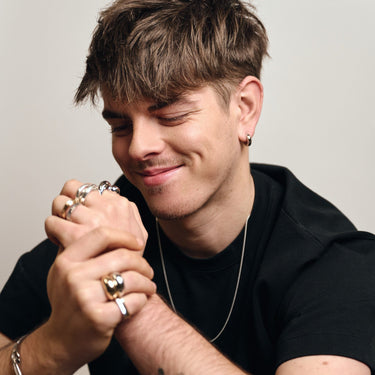 Boucles à l'unité - LOUISON Boucles d'oreilles Huguette Paris