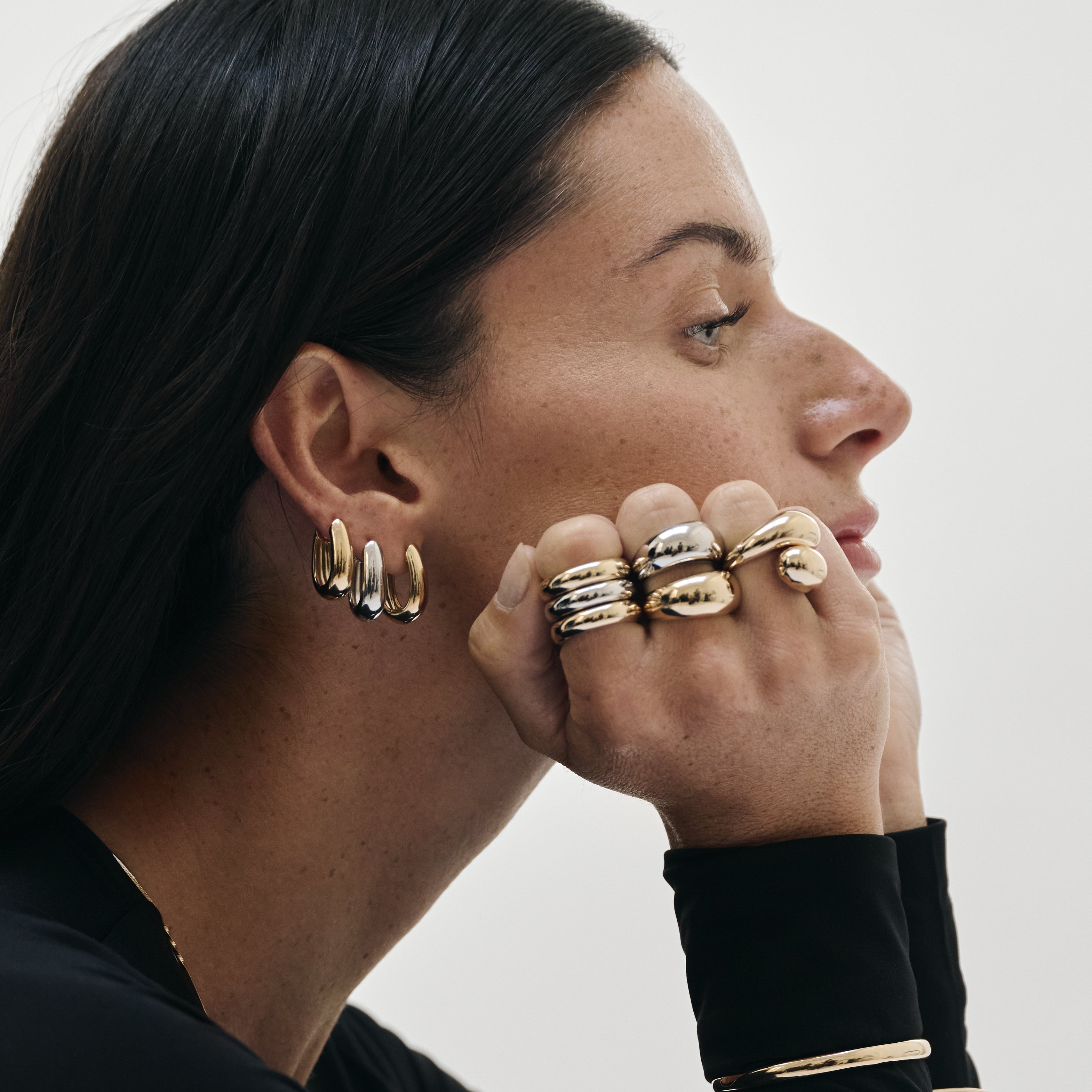 BOUCLES D'OREILLES
