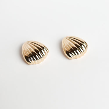 Boucles - N°28 Boucles d'oreilles Huguette Paris 