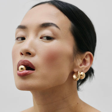 Boucles - N°31 Boucles d'oreilles Huguette Paris 