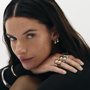 Boucles - OASIS Boucles d'oreilles Huguette Paris 