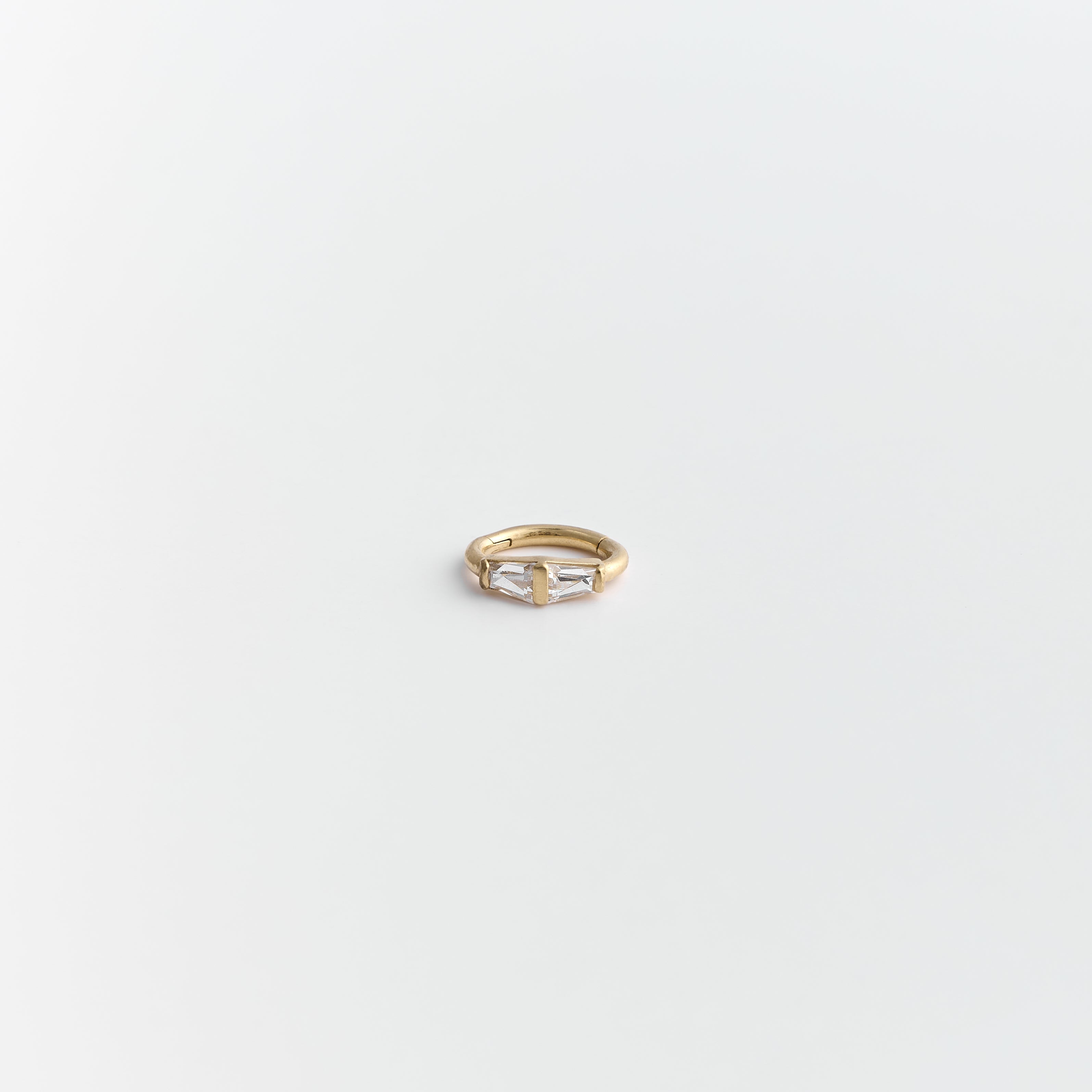 Piercing - LA COURONNE Piercing Huguette Paris 
