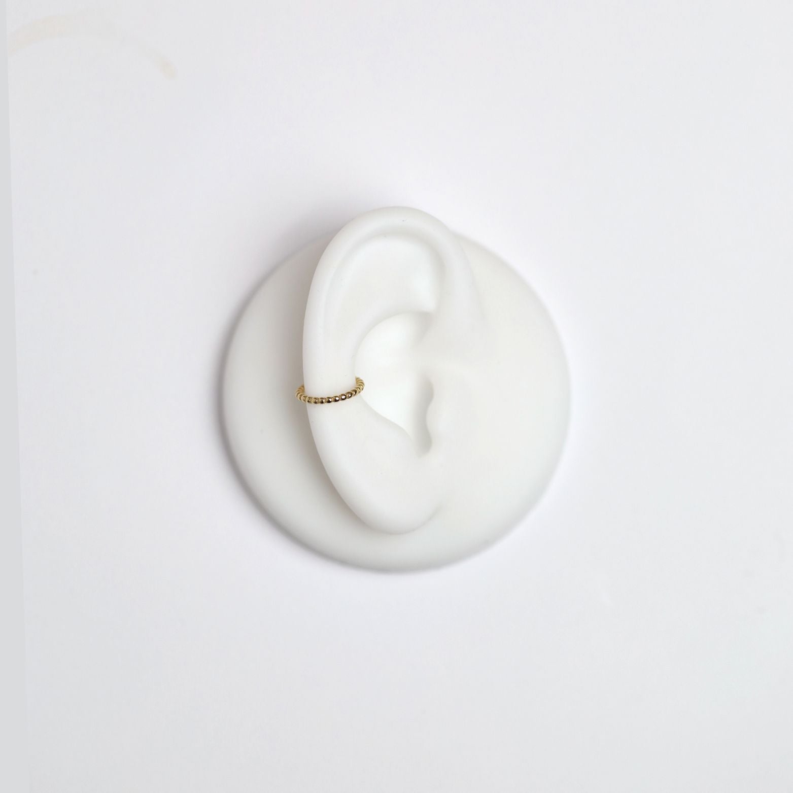 Piercing - LA DÉVOUÉE