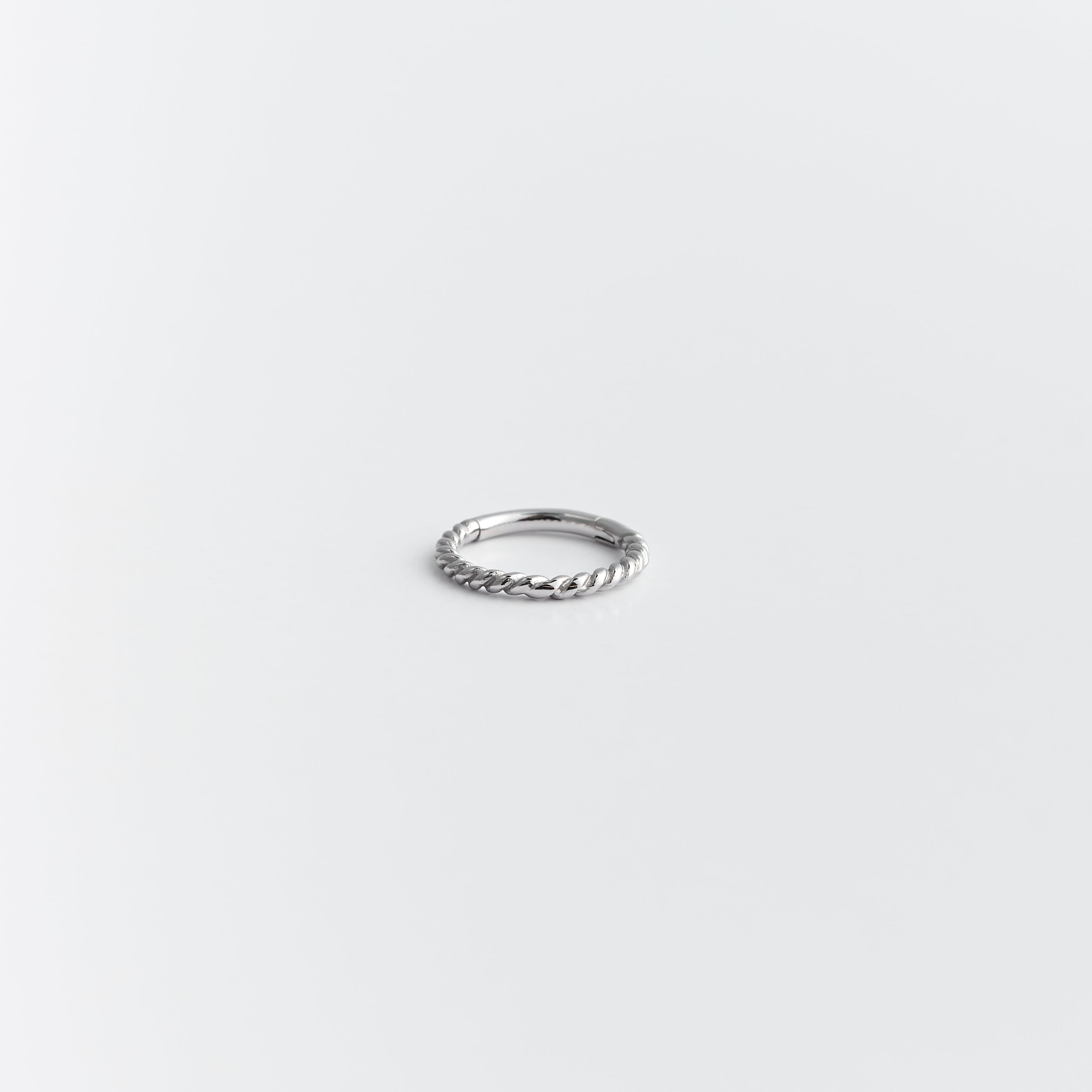 Piercing - LA FRANCHE Piercing Huguette Paris 