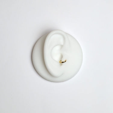 Piercing - LA MINIMALISTE Piercing Huguette Paris 