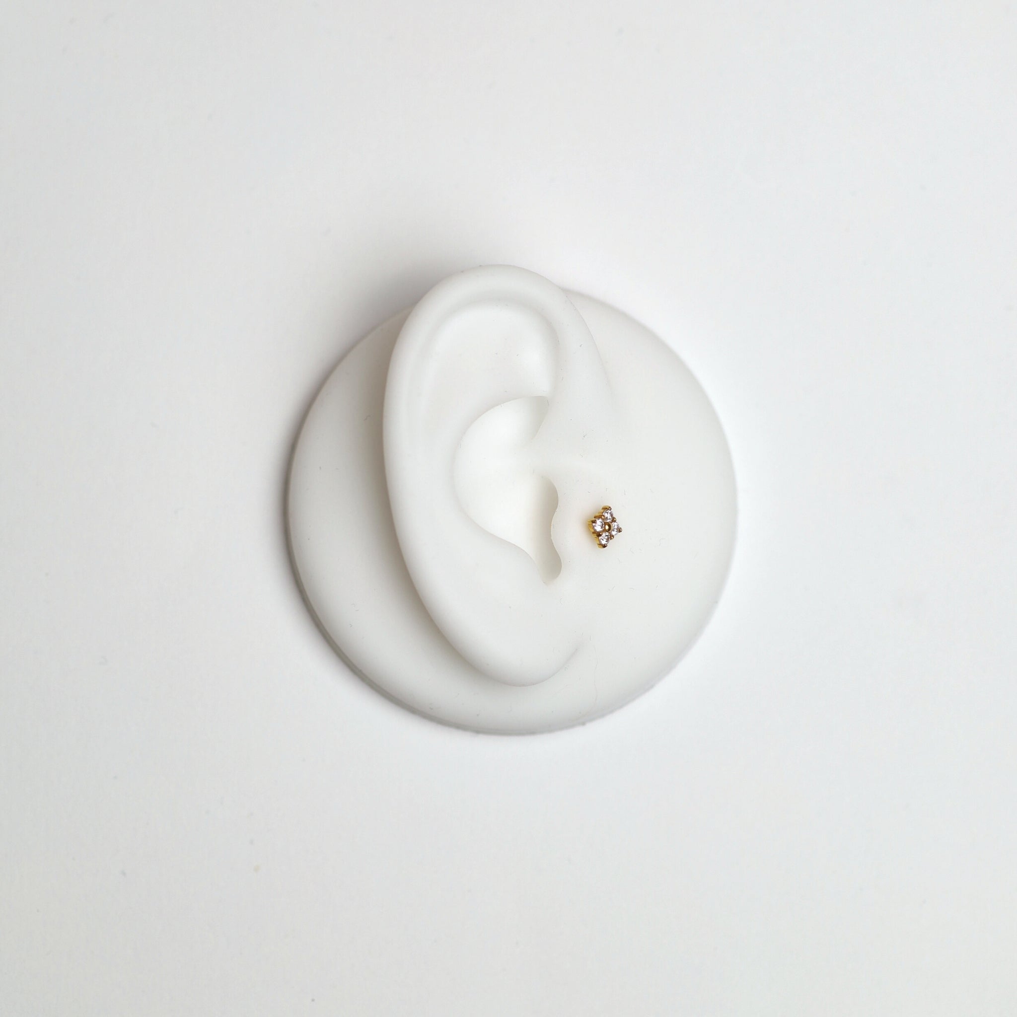 Piercing - LA MINUTIEUSE Piercing Huguette Paris 