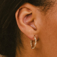 Charger l&#39;image dans la galerie, Boucles - SOLFÉRINO Boucles d&#39;oreilles Huguette Paris 